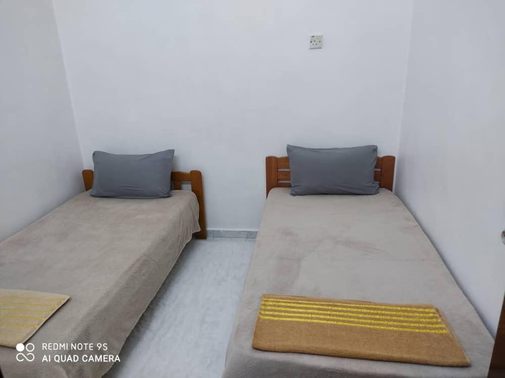 R&R Homestay Simpang Renggam ภายนอก รูปภาพ